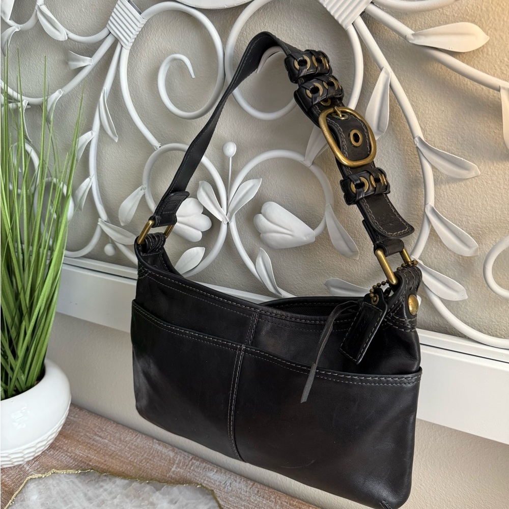 Vintage Y2K Coach Leather Maxi Shoulder Bag